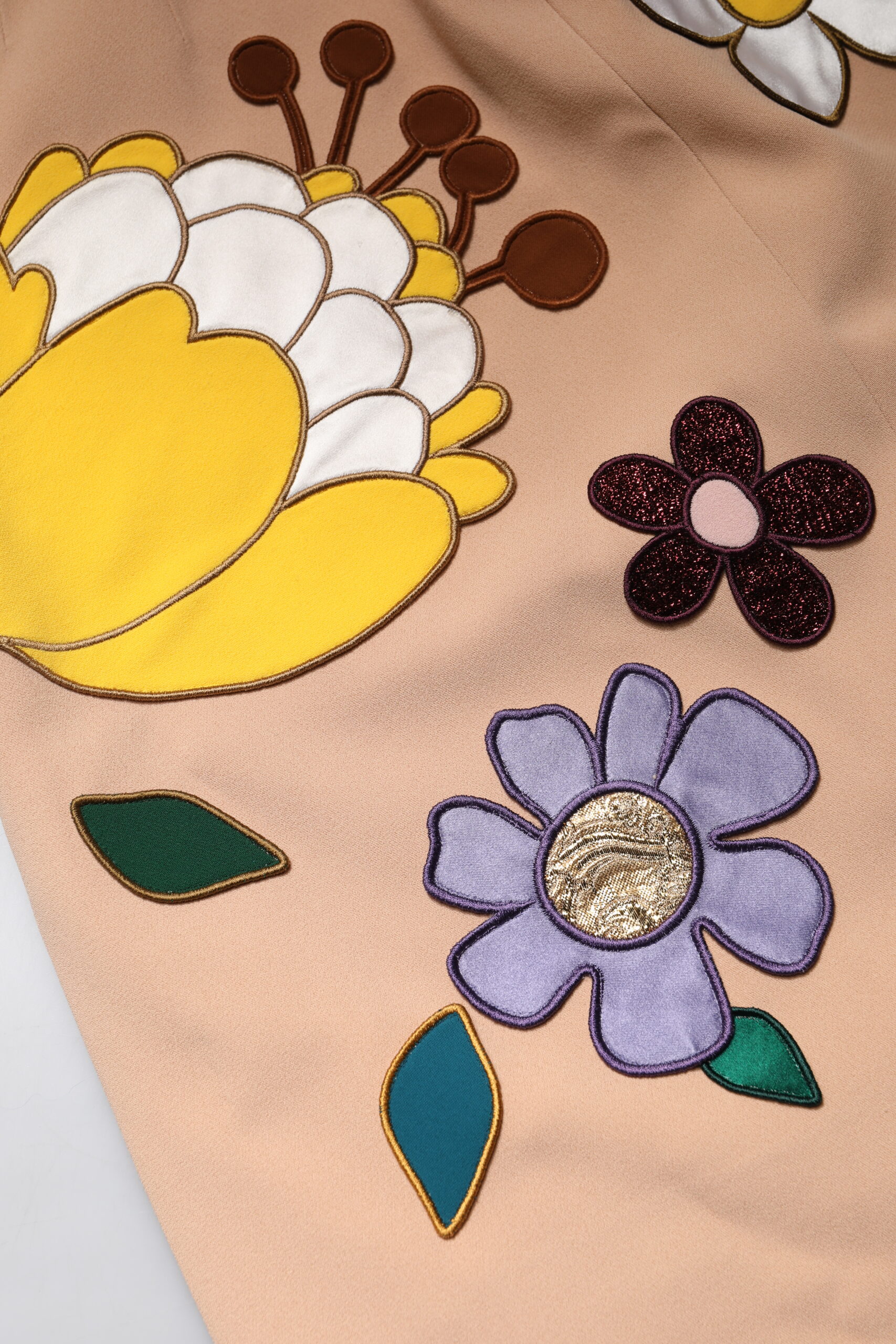 Dolce & Gabbana Beige Floral High Waist Pencil Cut Skirt - Image 7