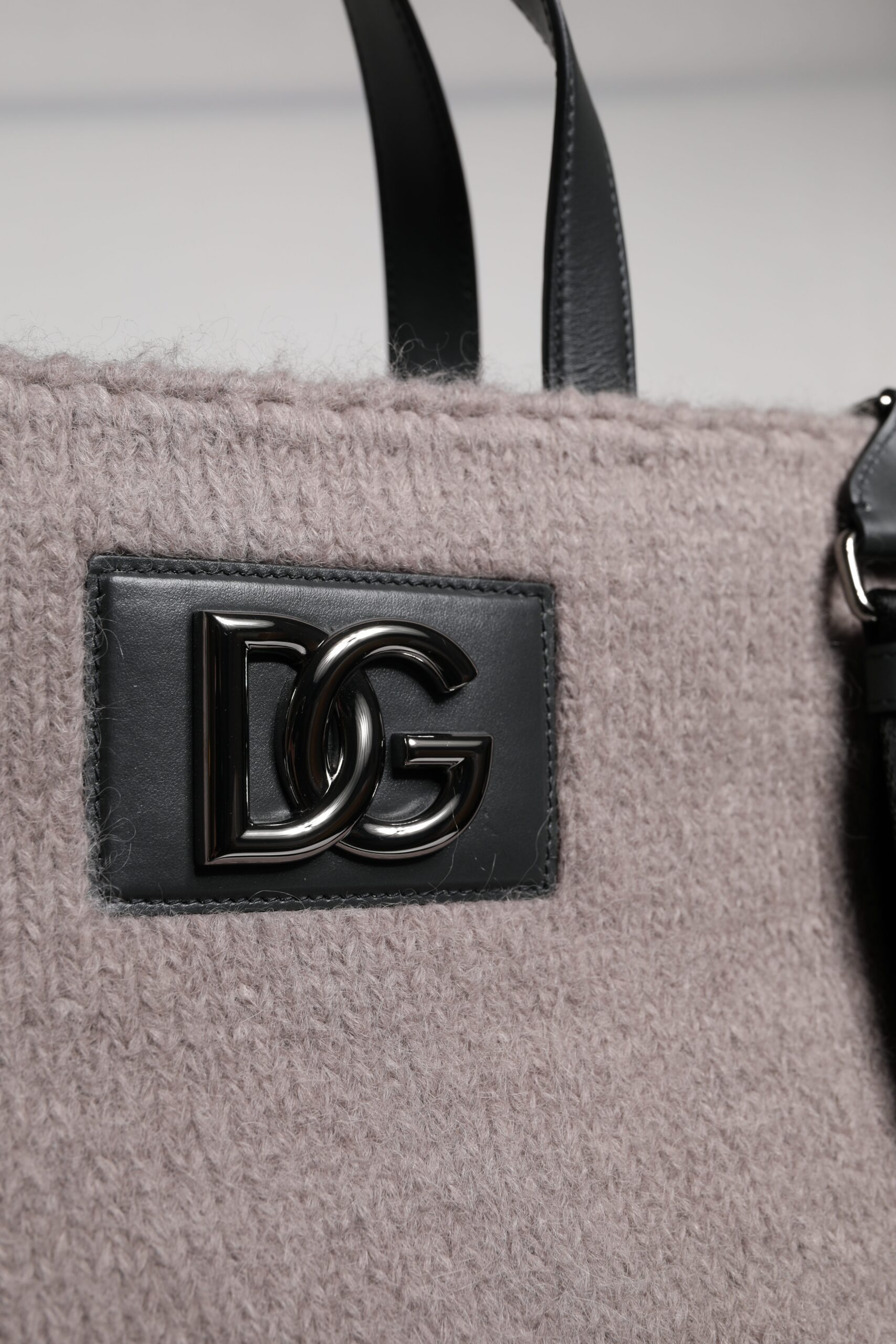 Dolce & Gabbana Grey Alpaca Wool Logo Plaque Tote Shoulder Bag - Image 6