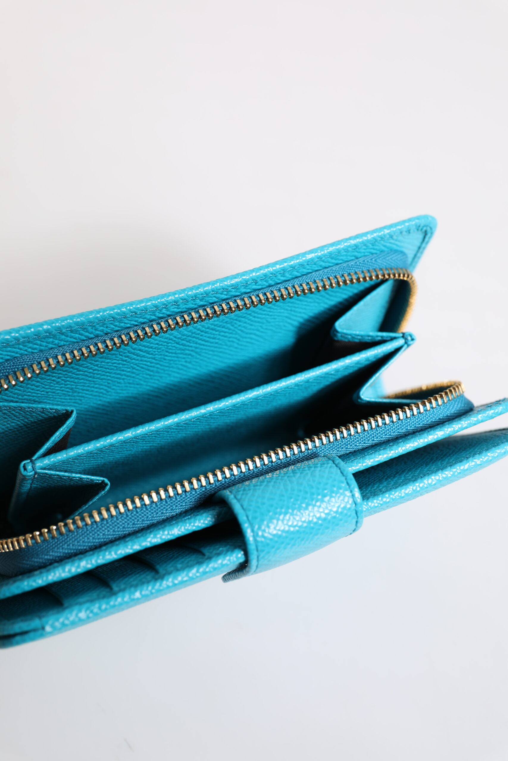 Dolce & Gabbana Light Blue Leather Bifold Continental Clutch Wallet - Image 7