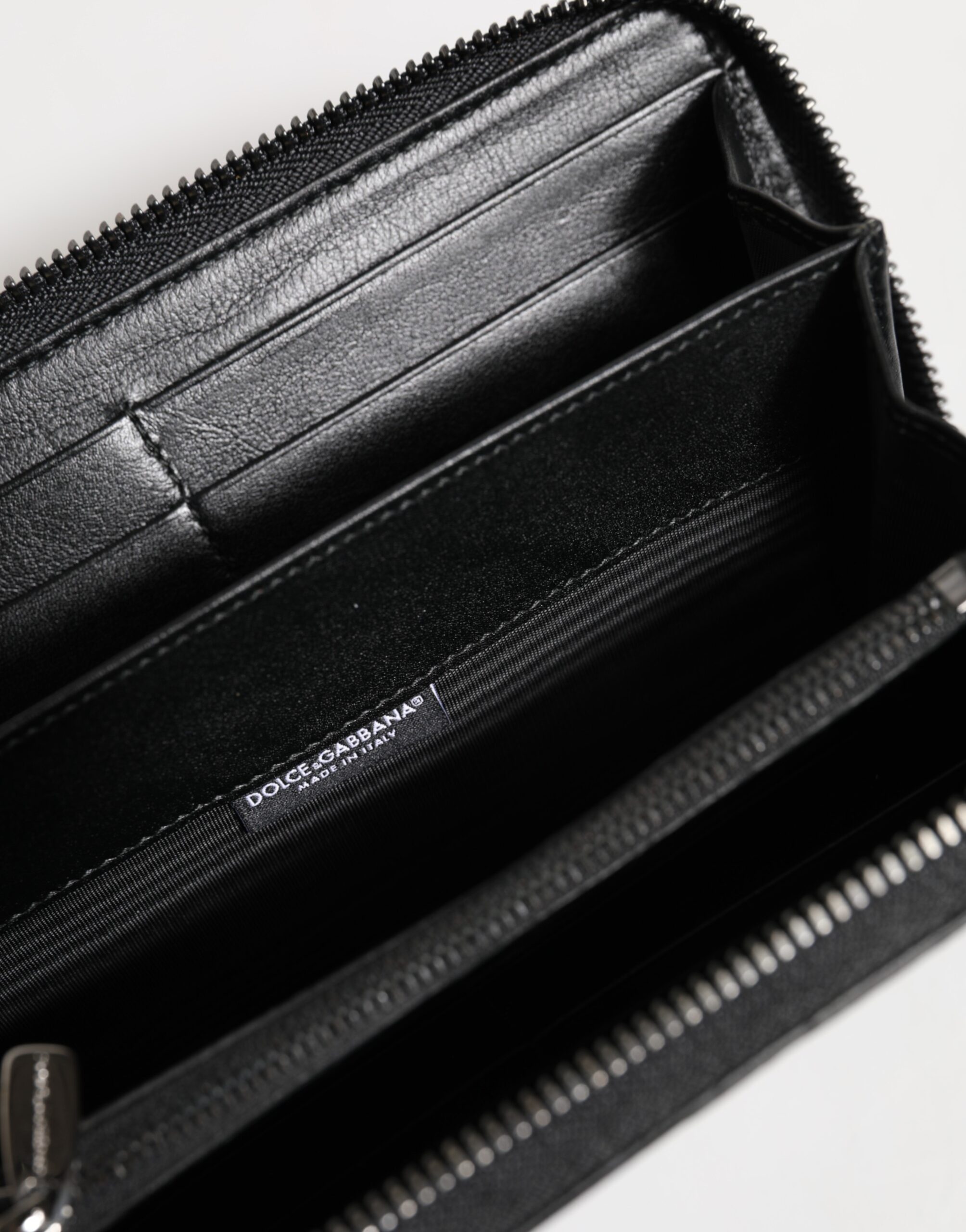 Dolce & Gabbana Black Leather Logo Plaque Zip Around Continental Wallet - Image 7