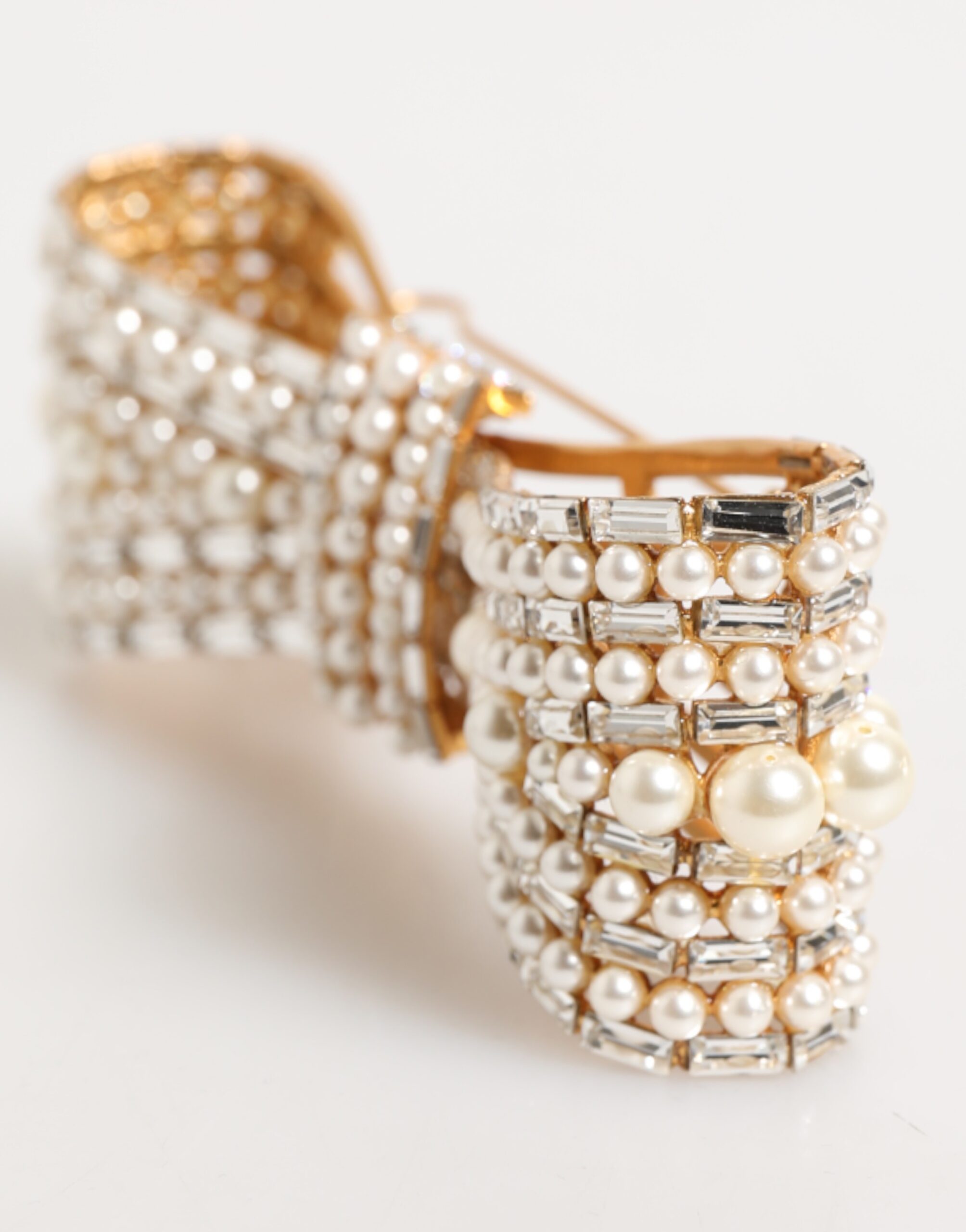 Dolce & Gabbana Gold Brass Glas Crystal Faux Pearl Embellished Brooch - Image 3
