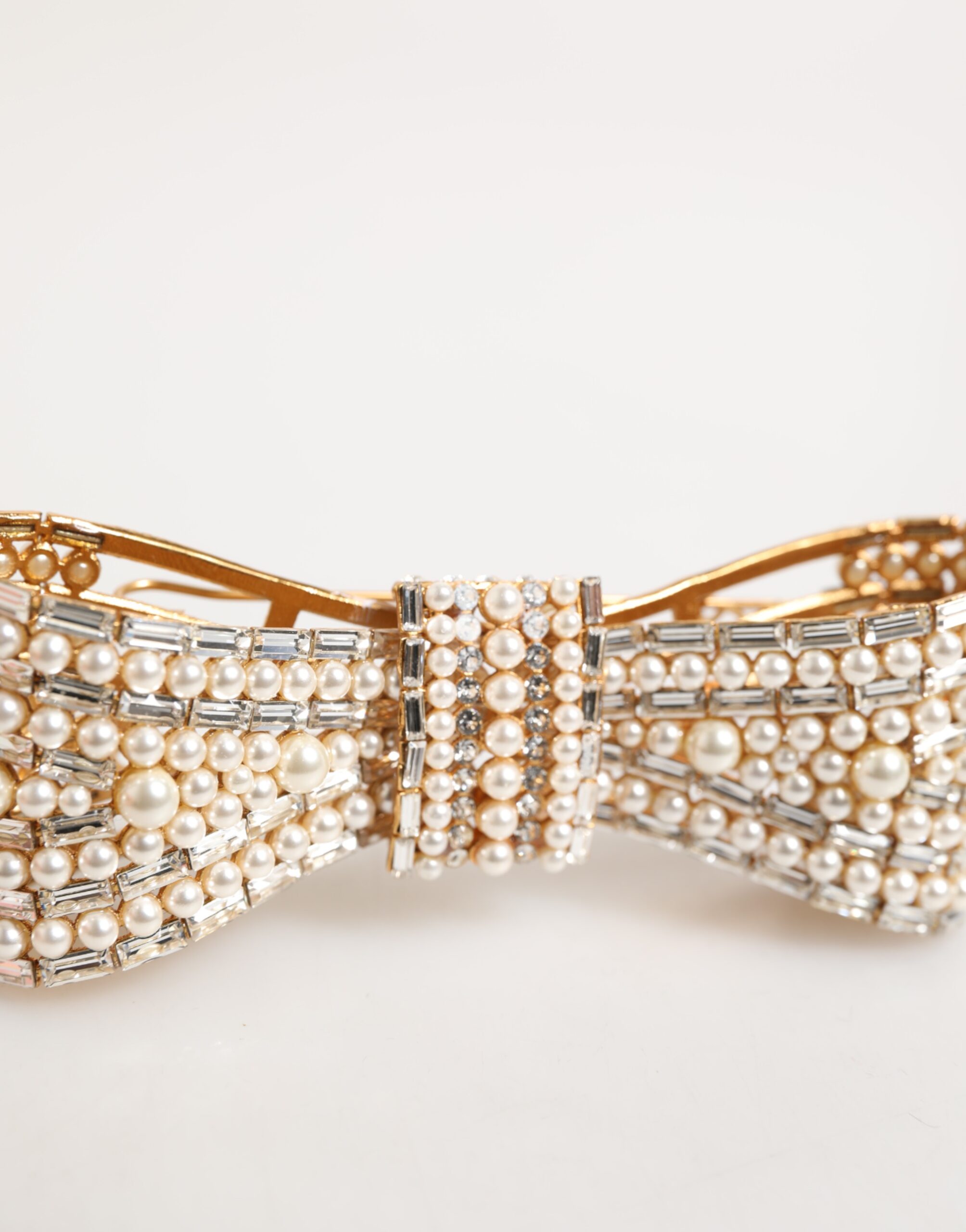 Dolce & Gabbana Gold Brass Glas Crystal Faux Pearl Embellished Brooch - Image 5