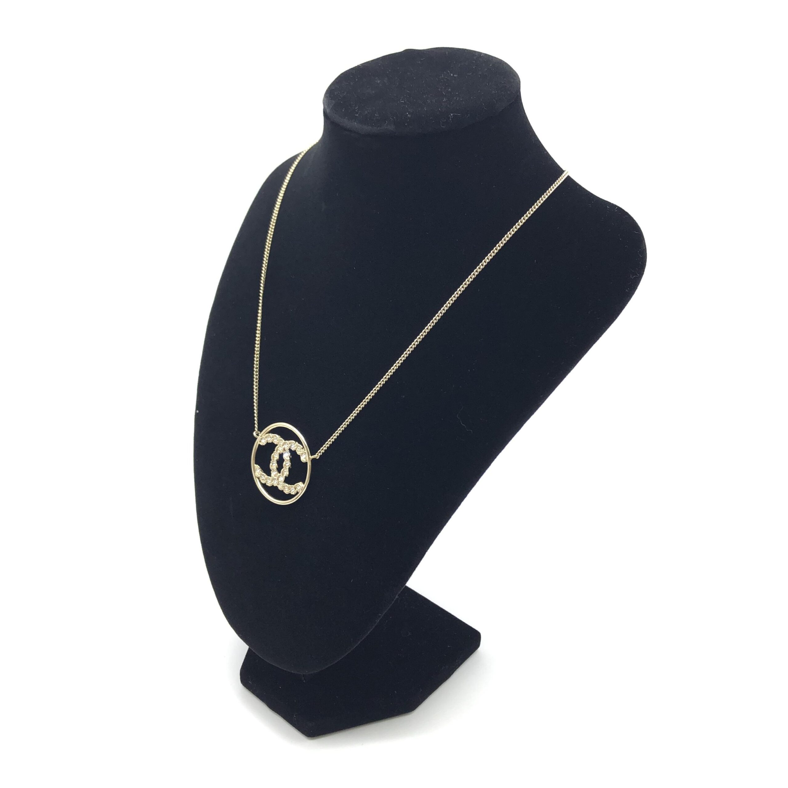 Chanel Gold Tone CC Circle Pendant Necklace - Image 3