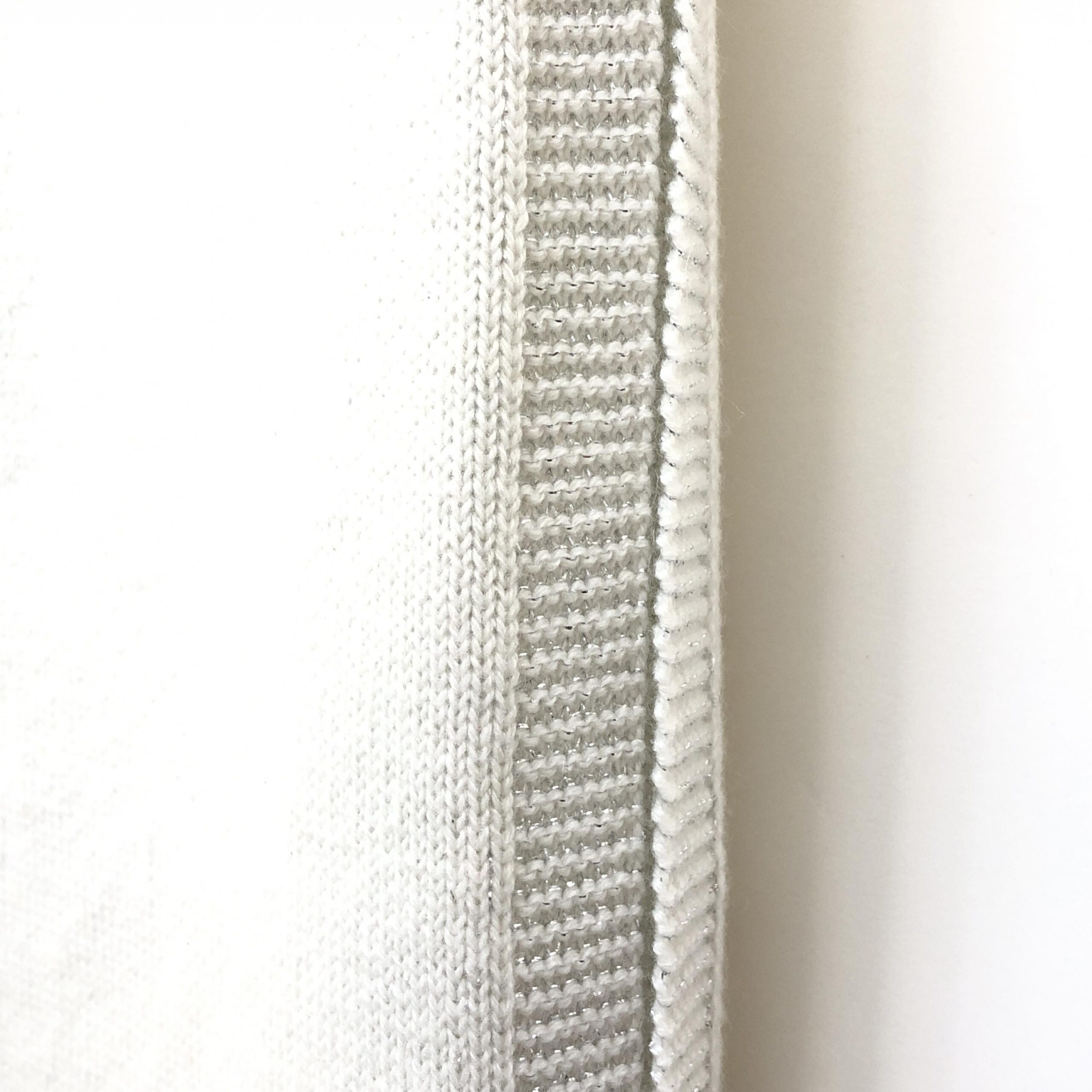 Chanel Scarf/Shawl, Wool (Not Knit) - Image 4