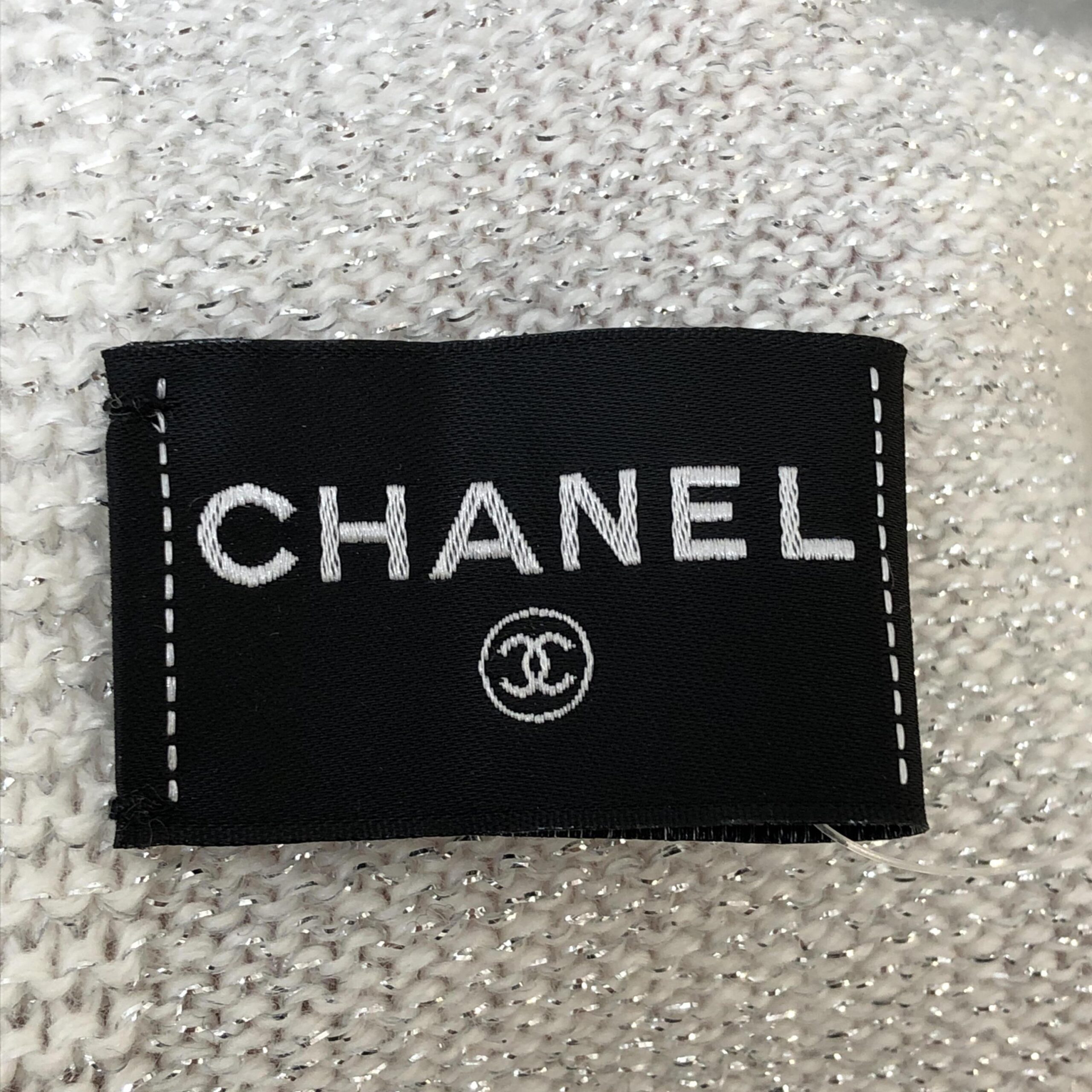 Chanel Scarf/Shawl, Wool (Not Knit) - Image 8