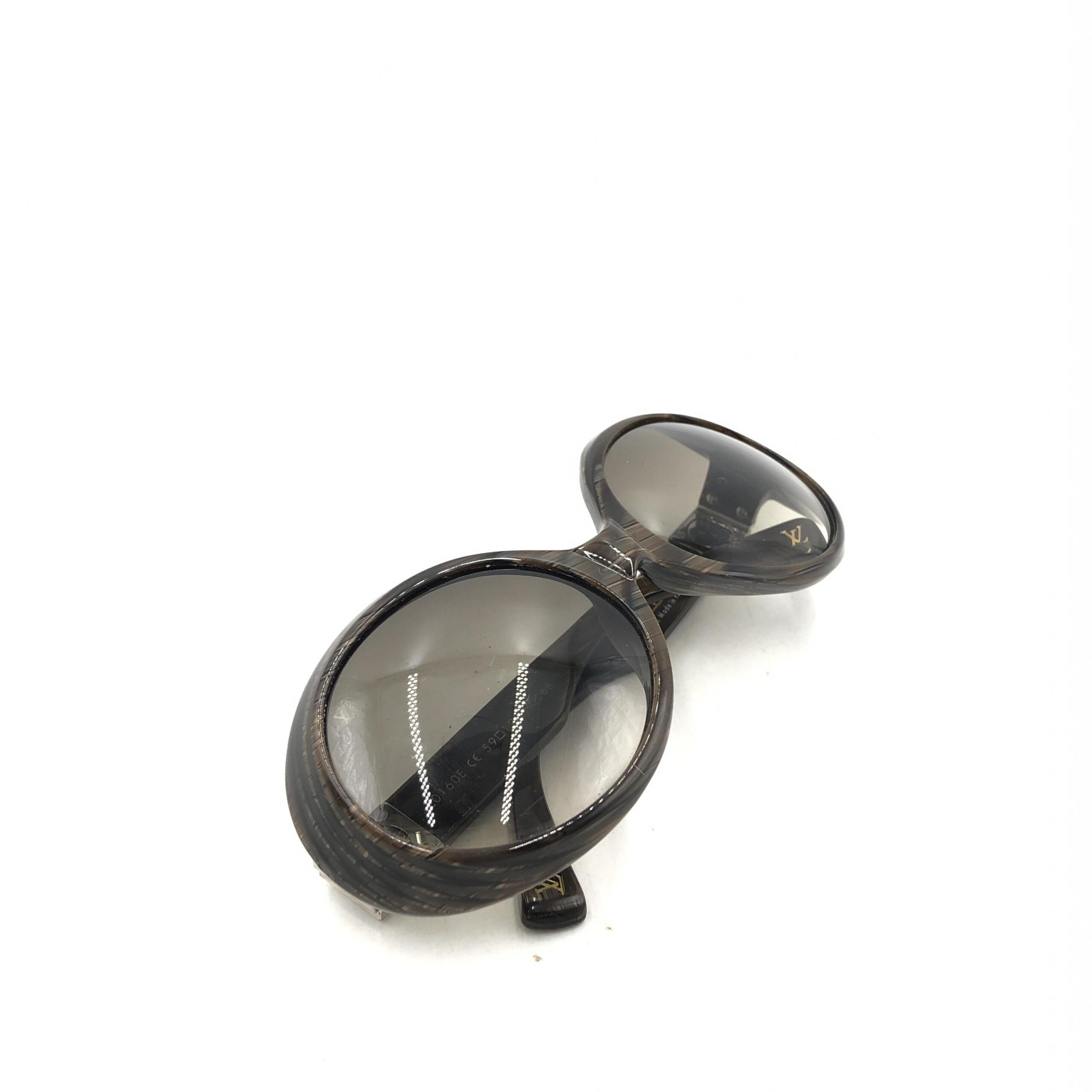 Louis Vuitton Suspense BugEye Sunglases, Polorized - Image 7