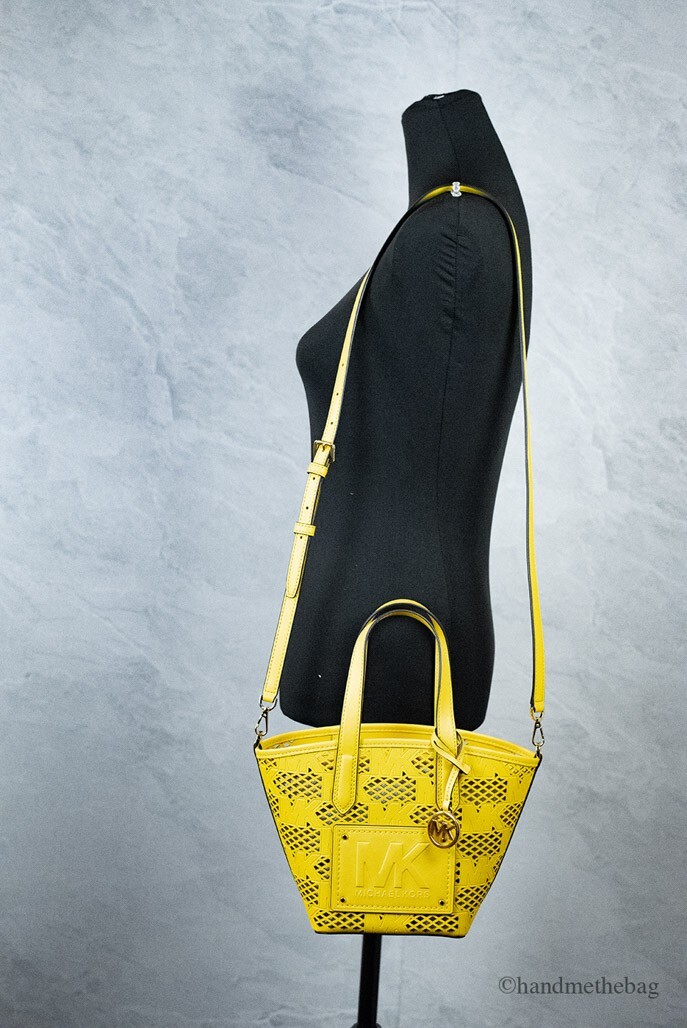 Michael Kors Kimber Small Daffodil Leather 2-In-1 Zip Tote Messenger Bag Purse - Image 2